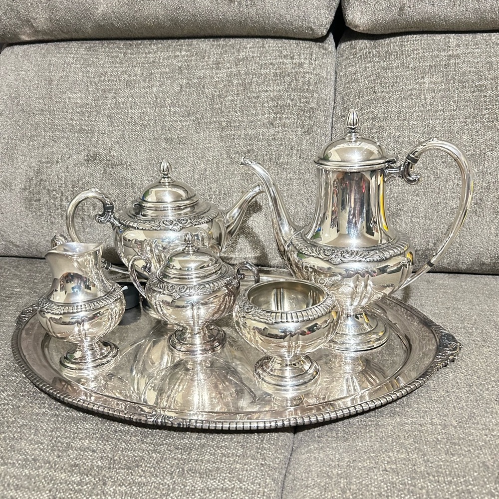Kingsbury Silver Company Tea Set - 6 Pieces